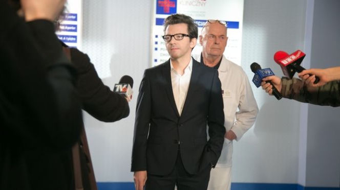 Na dobre i na złe odc. 634. Artur Bart (Piotr Głowacki), Stefan Tretter (Piotr Garlicki)