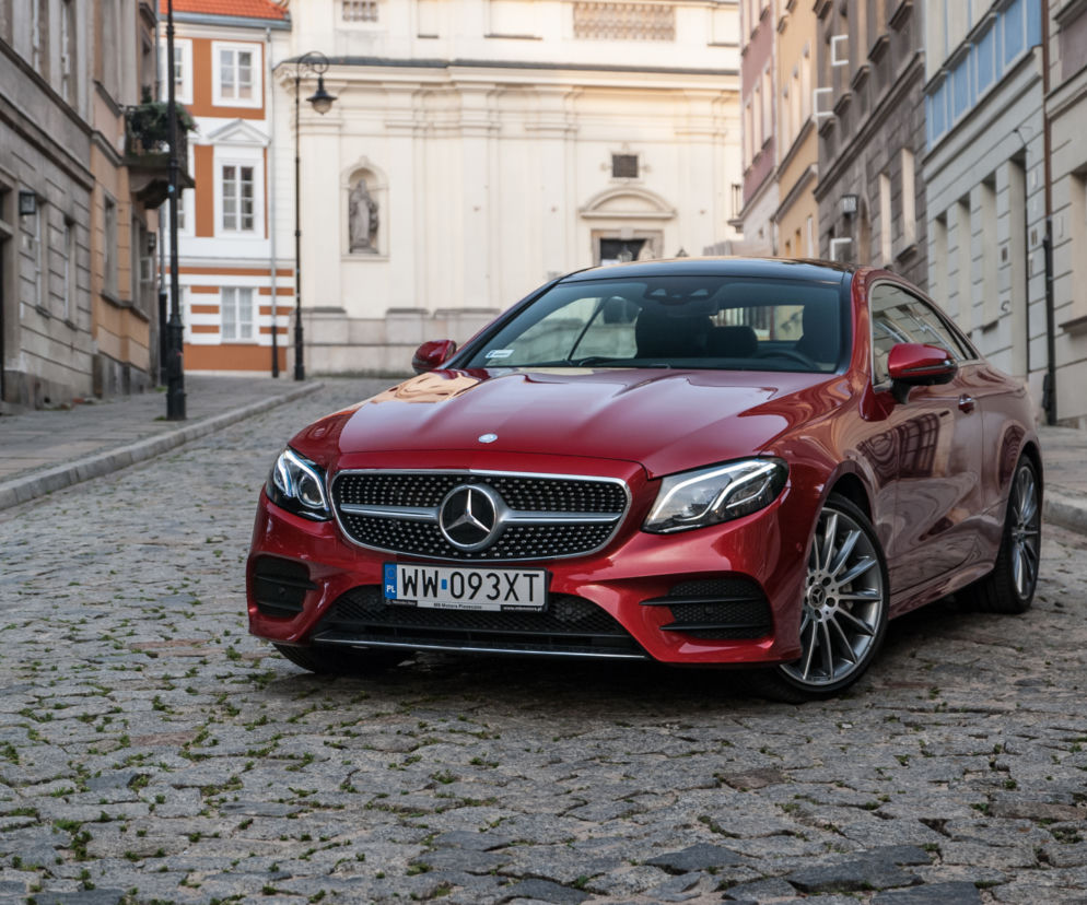 Mercedes-Benz E400 Coupe 4Matic