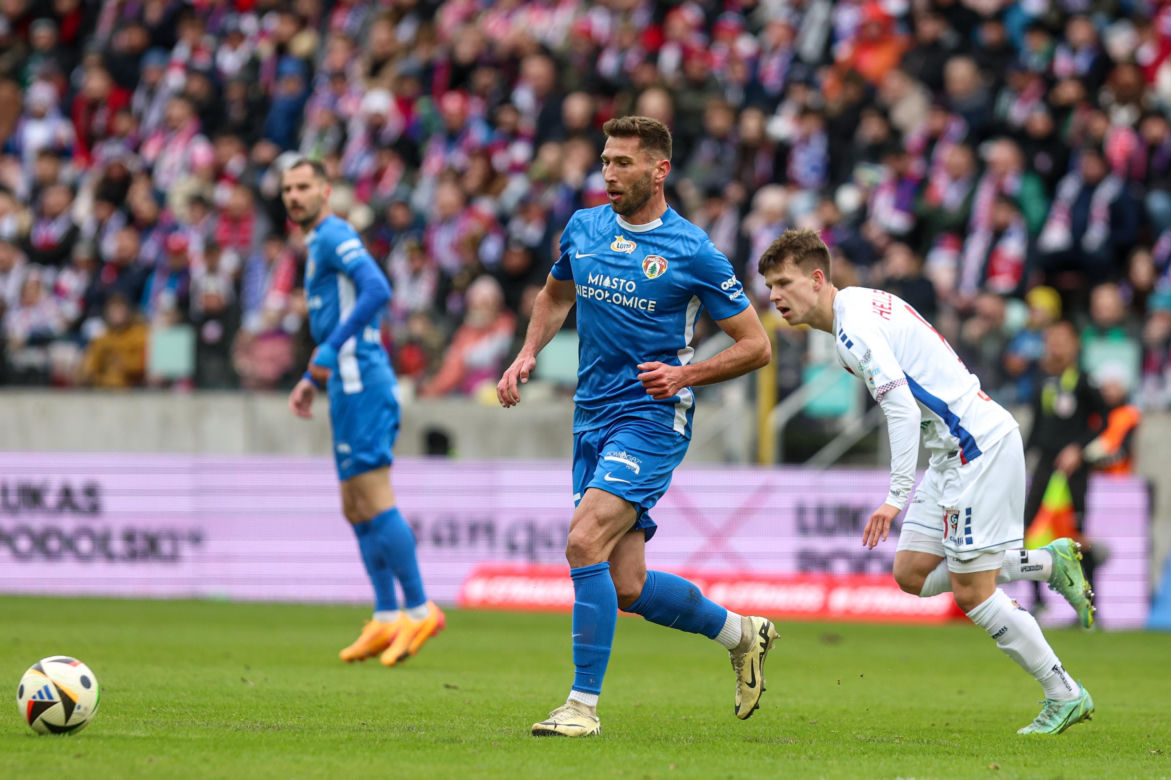 Górnik Zabrze zmierzył się z Puszczą Niepołomice. Na trybunach niemal 15 tys. kibiców