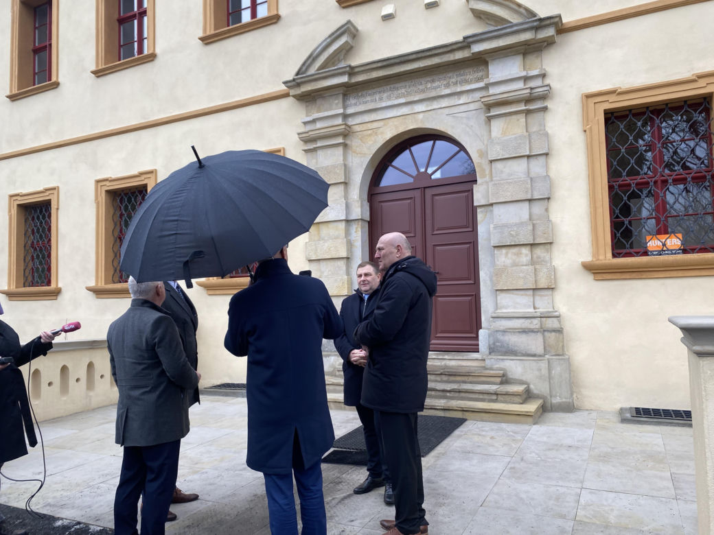 Tak obecnie wygląda Dwór w Ochli wyremontowany za ponad 12 milionów złotych