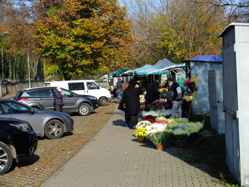 Pustki na cmentarzach w Lublinie. Tego jeszcze nie było 1 listopada