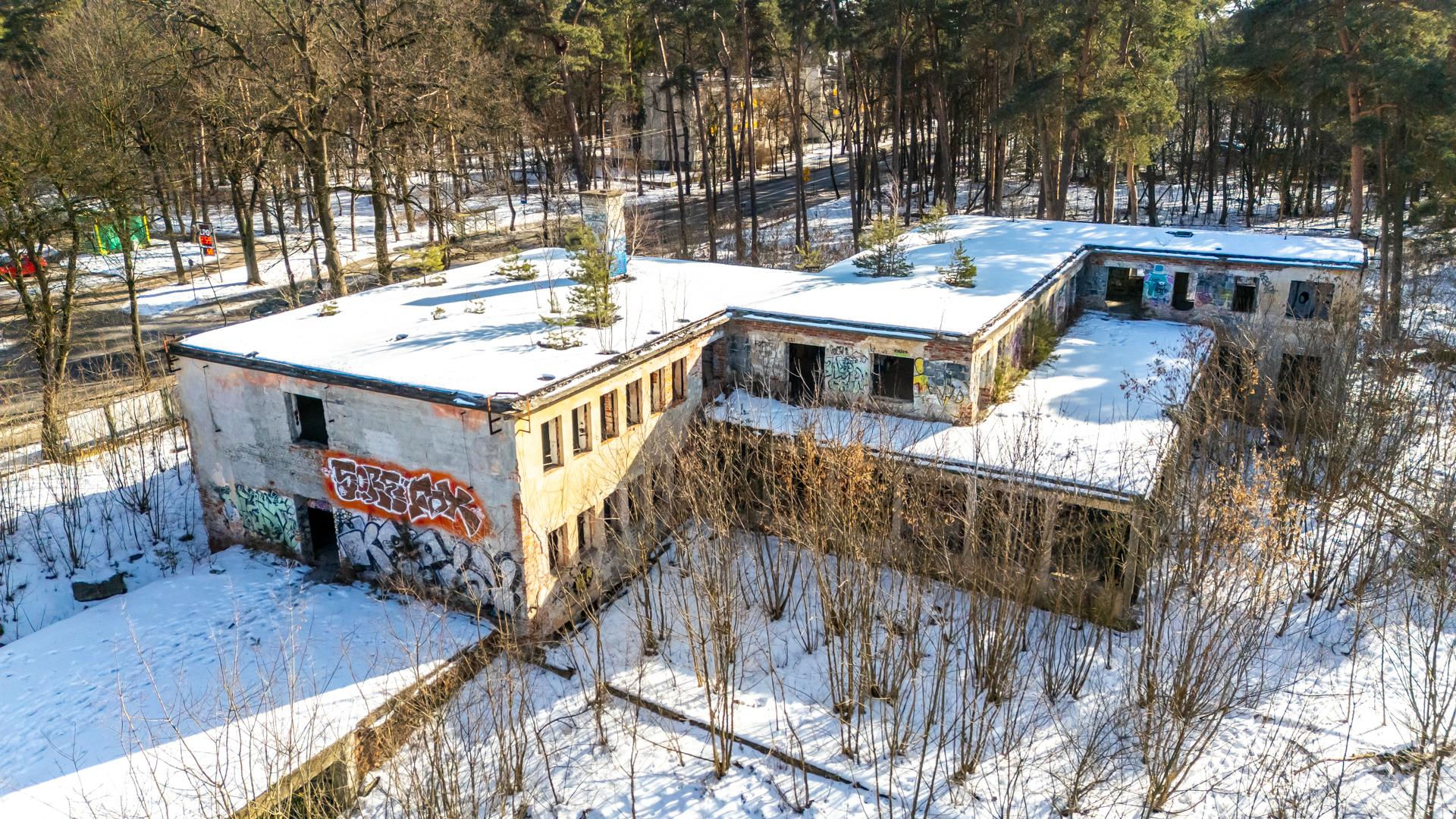 Dawny ośrodek wczasowy zakładów Wedla w Otwocku