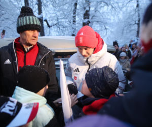 Kacper Tomasiak powitany po IO w rodzinnych stronach