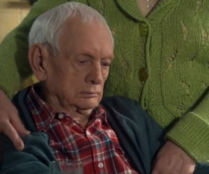 M jak miłość, ostatni odcinek serialu z Lucjanem Mostowiakiem (Witold Pyrkosz)