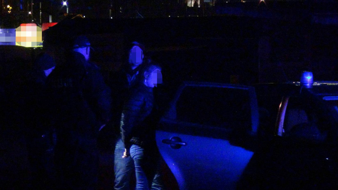 Zwiewał policji gruchotem przez 4 dzielnice! W akcji ogromne siły policji