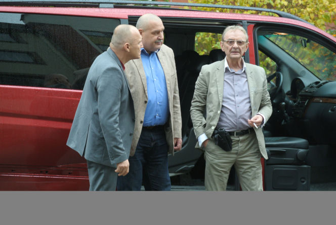 Pierwsza miłość. Krzyś (Mariusz Jakus), Andrzej (Jerzy Bończak), Romuś (Grzegorz Skrzecz)