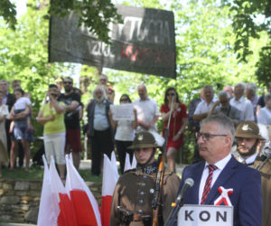 Protest przeciwko Markowi Kuchcińskiemu w Przemyślu