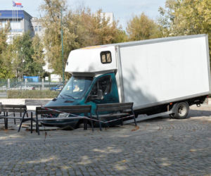 Samochód w fontannie