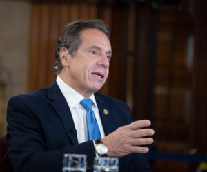 Trump lepszy niż de Blasio i Cuomo
