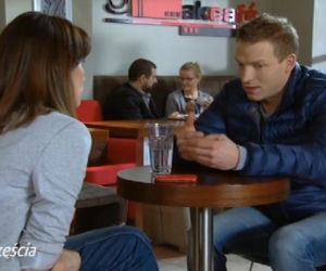 Barwy szczęścia odc. 1150. Łukasz Sadowski (Michał Rolnicki), Kasia Górka (Katarzyna Glinka)