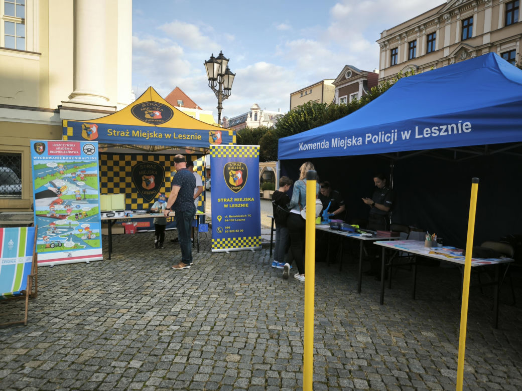 Piknik na rynku w Lesznie