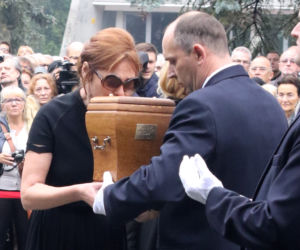 Pogrzeb Janusza Głowackiego na warszawskich Powązkach