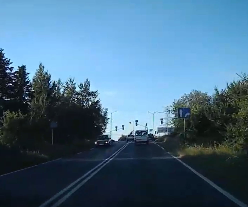 Piekary Śląskie: Śmiertelne potrącenie rowerzysty. Wstrząsające nagranie z wypadku!