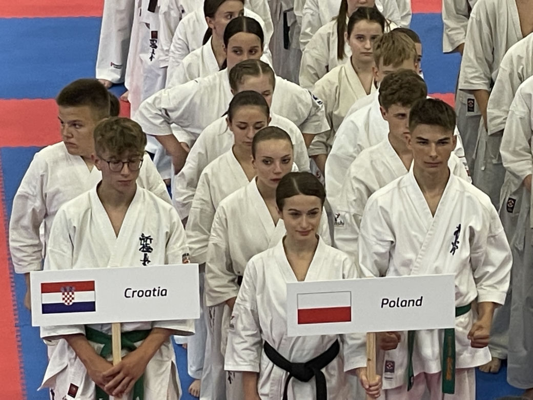 Karatecy ze Skarżyska-Kamiennej walczyli w Mistrzostwach Europy i zwiedzali Debreczyn na Węgrzech