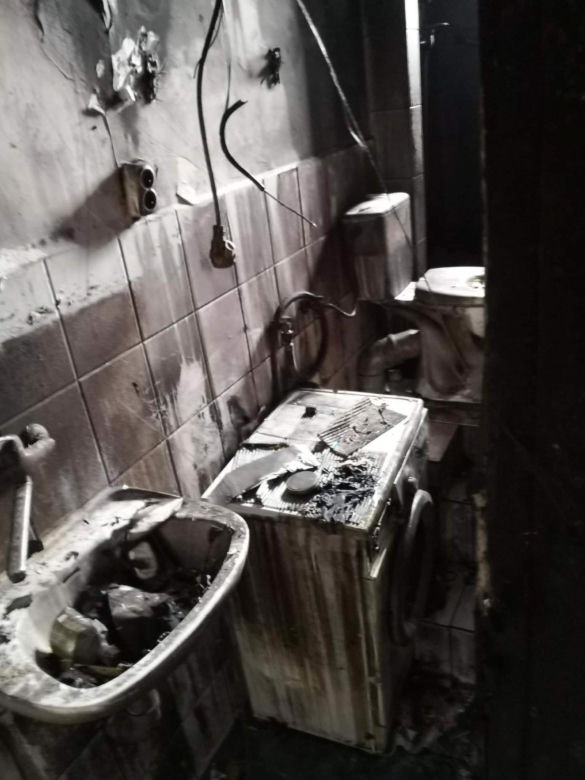 Brzeszcze: Naćpany 32-latek SPALIŁ JEJ mieszkanie. PRZEJMUJĄCY gest przyjaciół. Pomożesz?