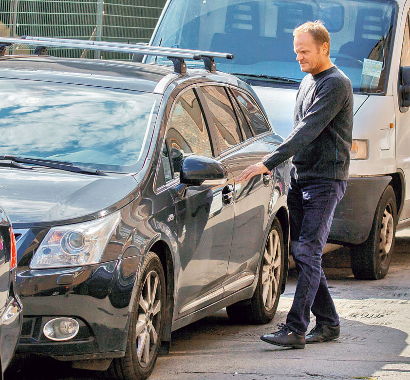 Kasia Tusk zarabia 5 razy więcej niż ojciec