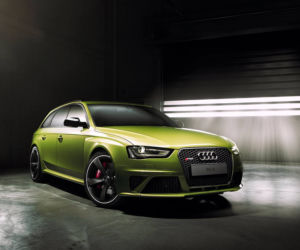 Audi RS4 Avant Exclusive Peridot Green