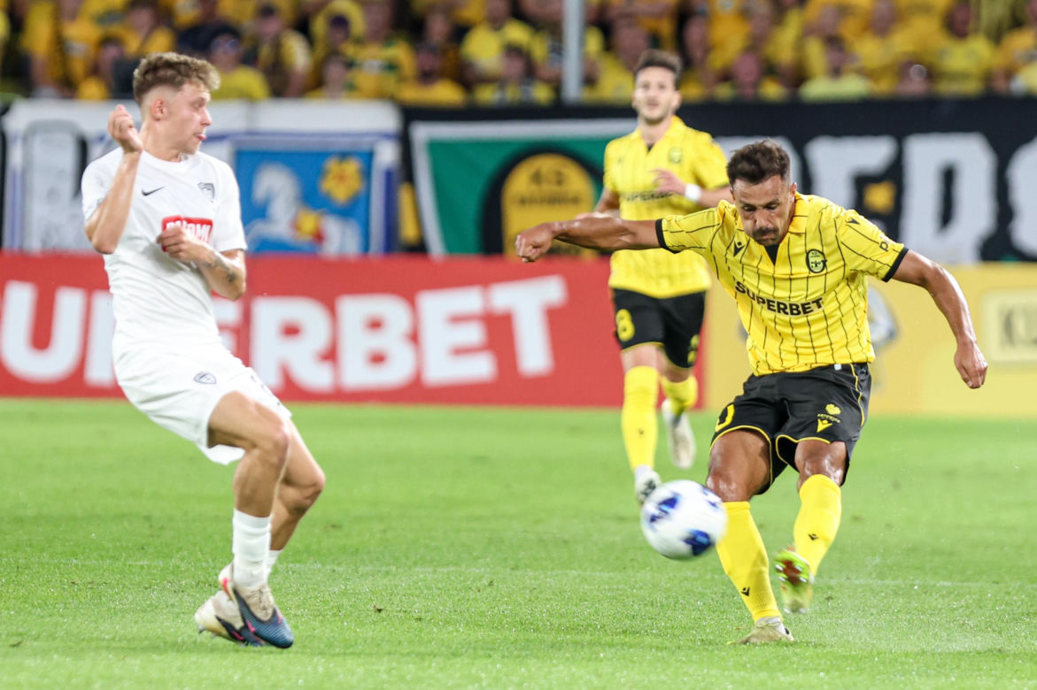 Zdjęcia kibiców z meczu GKS Katowice - MSK Żilina