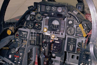 Koniec legendy F-14 Tomcat w Iranie? Zdjęcia satelitarne potwierdzają zniszczenie „perskich kotów”