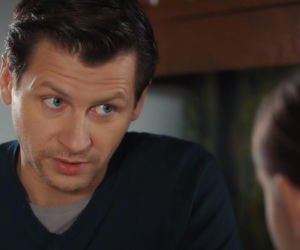 M jak miłość odc. 1930. Adam Karski (Patryk Szwichtenberg), Hania (Wiktoria Basik)