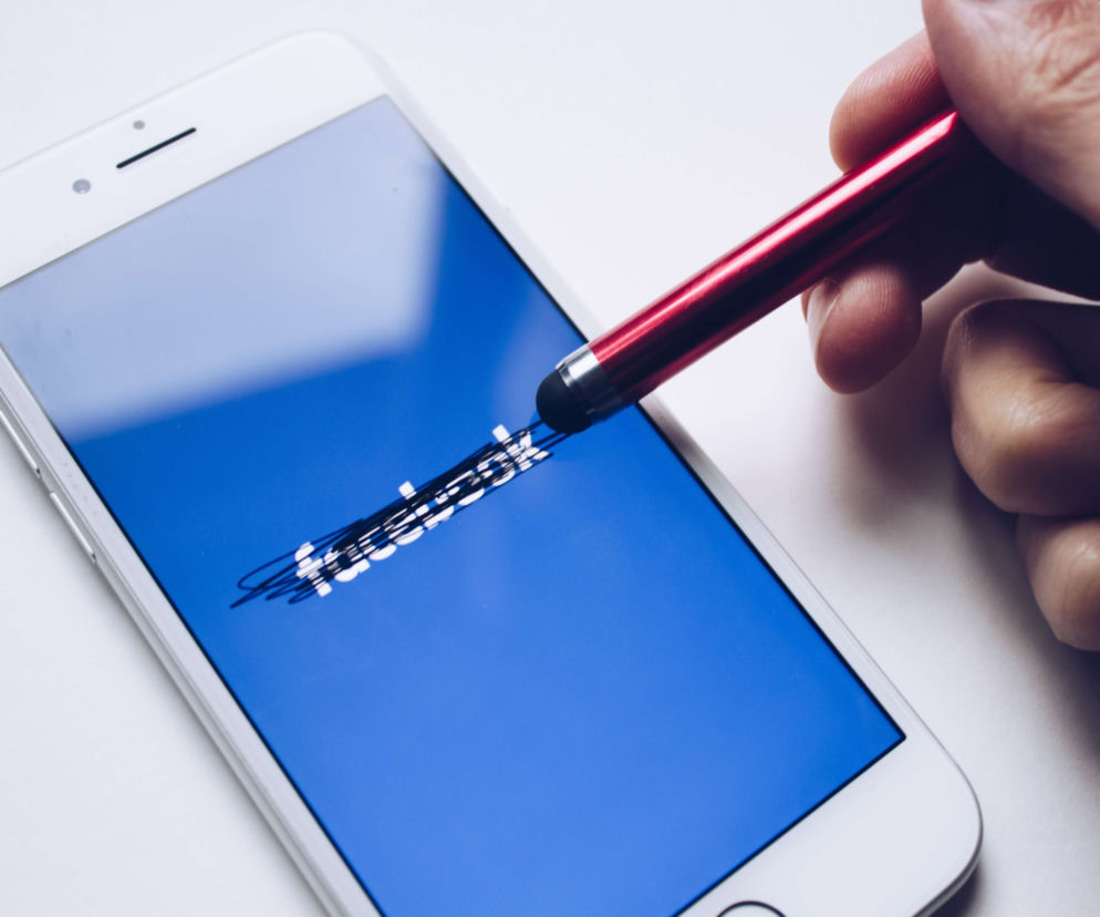 Facebook może zniknąć z Unii Europejskiej. Dlaczego?