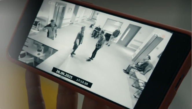 Barwy szczęścia, odc. 3342. Hubert (Marek Molak), Karol (Jan Wieczorkowski), pacjent (Krzysztof Broda-Żurawski)