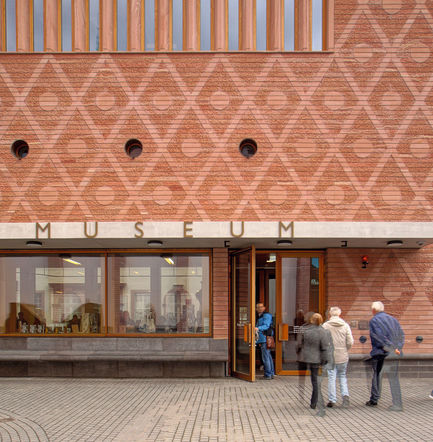 Materiały i rozwiązania elewacyjne