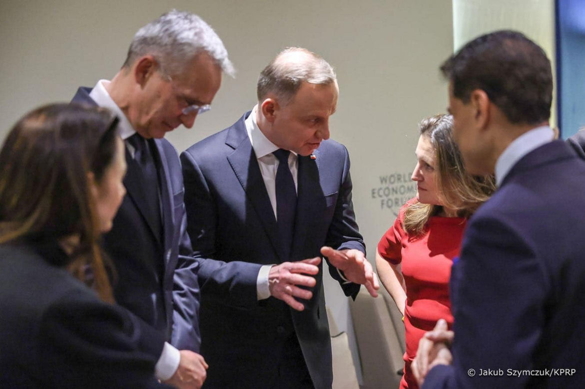 Andrzej Duda rządzi w Davos