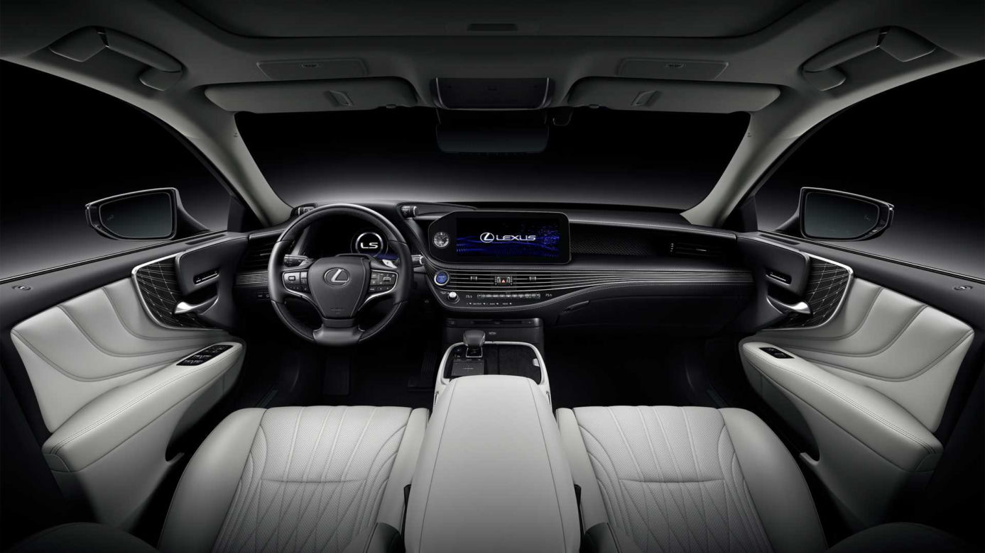 Lexus LS lifting 2021 