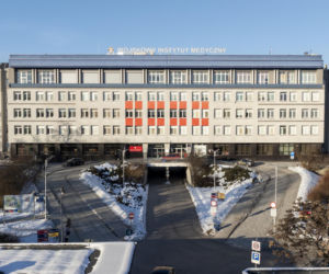 Kuzyn odwiedził prezesa w szpitalu