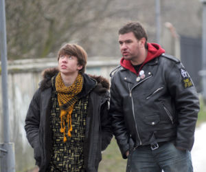 39 i pół. Darek (Tomasz Karolak), Patryk (Alan Andersz)