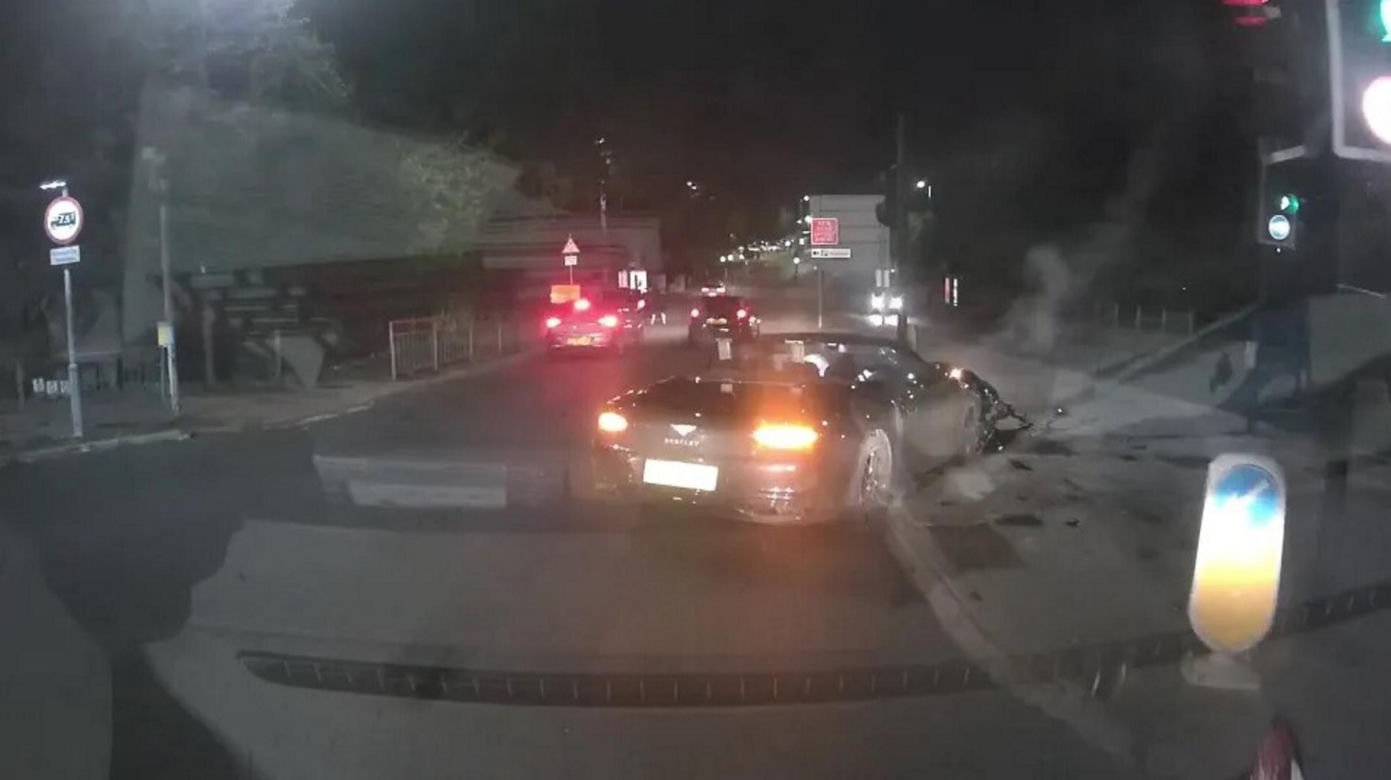 Całą noc balował, wsiadł do bentleya, staranował rodzinę. Nie żyje 12-letnia dziewczynka. Jest nagranie