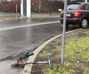 Chwile grozy na Białołęce. Przejechała po dziecku na przejściu dla pieszych