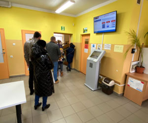 Białystok. Ogromna kolejka po paszport - 4.03.2022