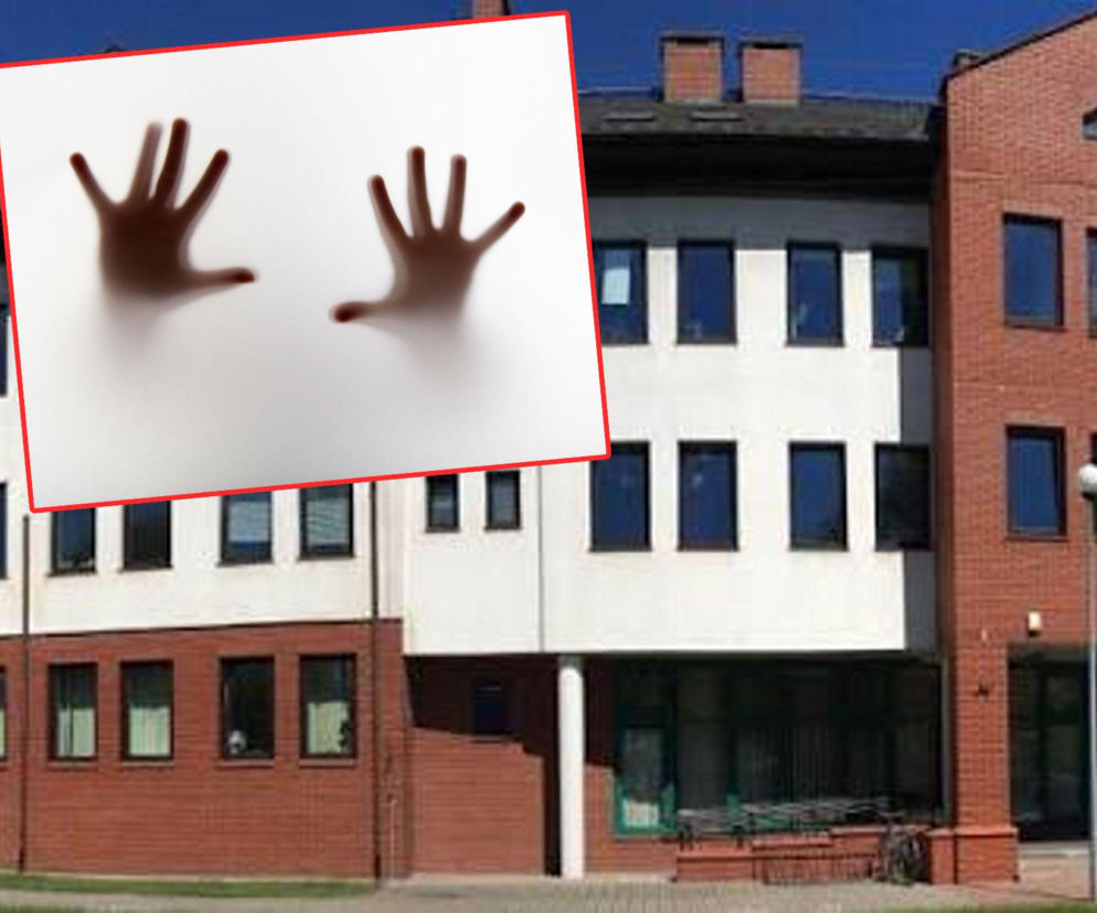 Budynek sądu w Żyrardowie. Na wstawce dłonie dziecka za matową szybą. O dramacie czwórki dzieci czytaj w Eska Warszawa.
