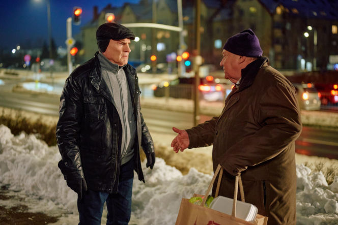 Brygida męczy Kluska, Agierowa rzuca się na Boską, a w pensjonacie Romana i Honoraty wybucha pożar.