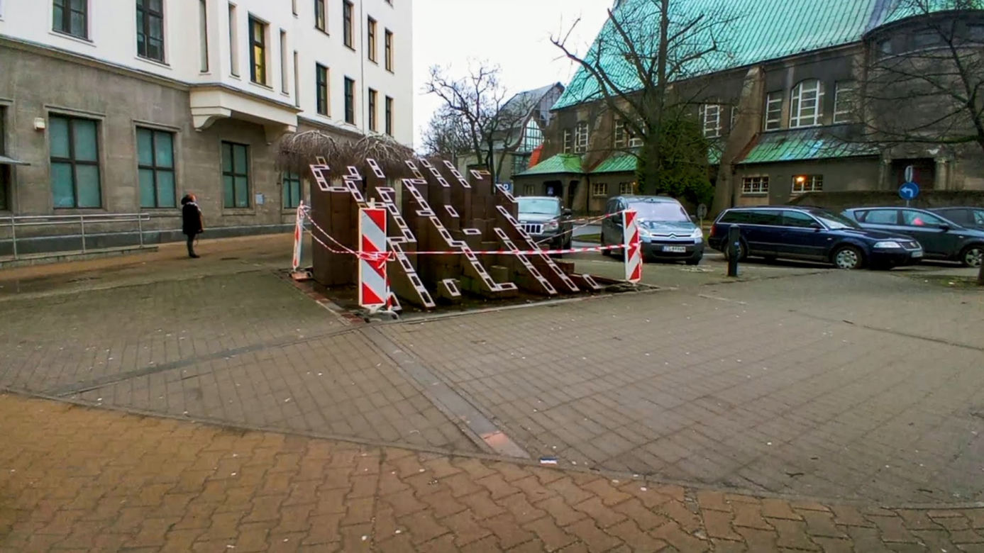 "Labirynt" w centrum Szczecina od lat niszczeje