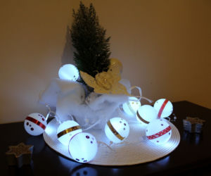 Dekoracja z bombek LED