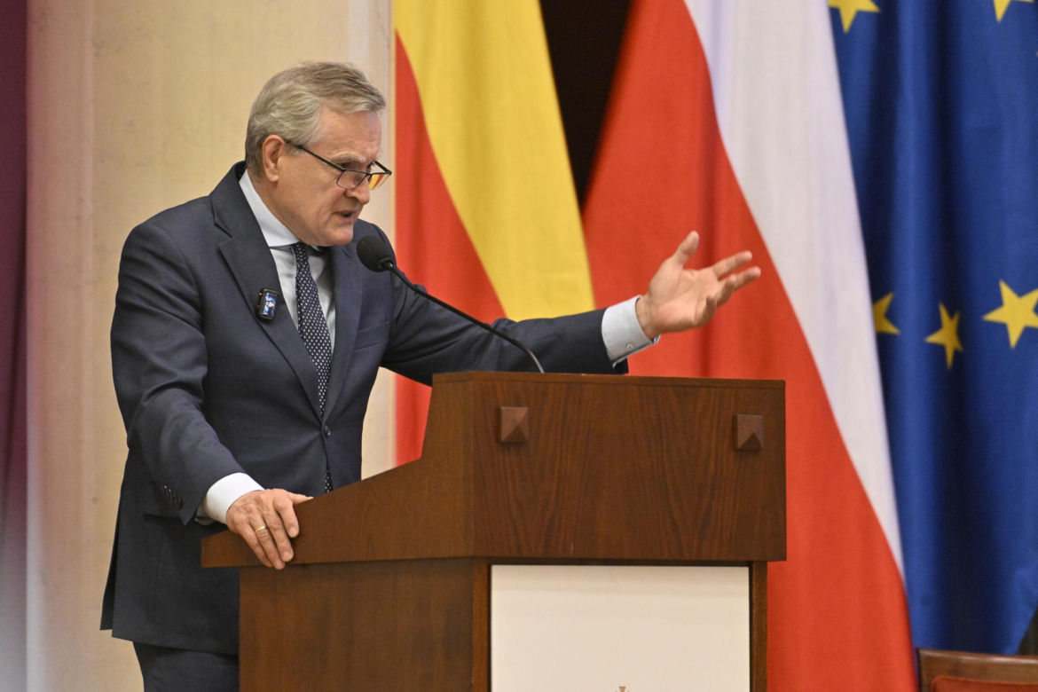 Wotum zaufania i absolutorium dla prezydenta Rafała Trzaskowskiego
