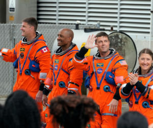 Chwile grozy kosmonautów lecących w stronę Księżyca! Dostali niepokojącą wiadomość