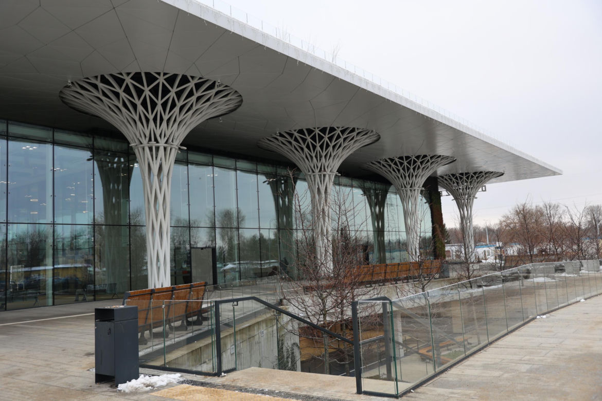 Dworzec metropolitalny w Lublinie obchodzi pierwsze urodziny