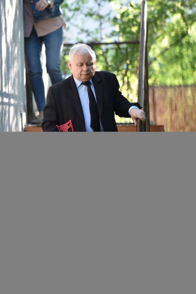 Tak szykują Kaczyńskiego do zabiegu
