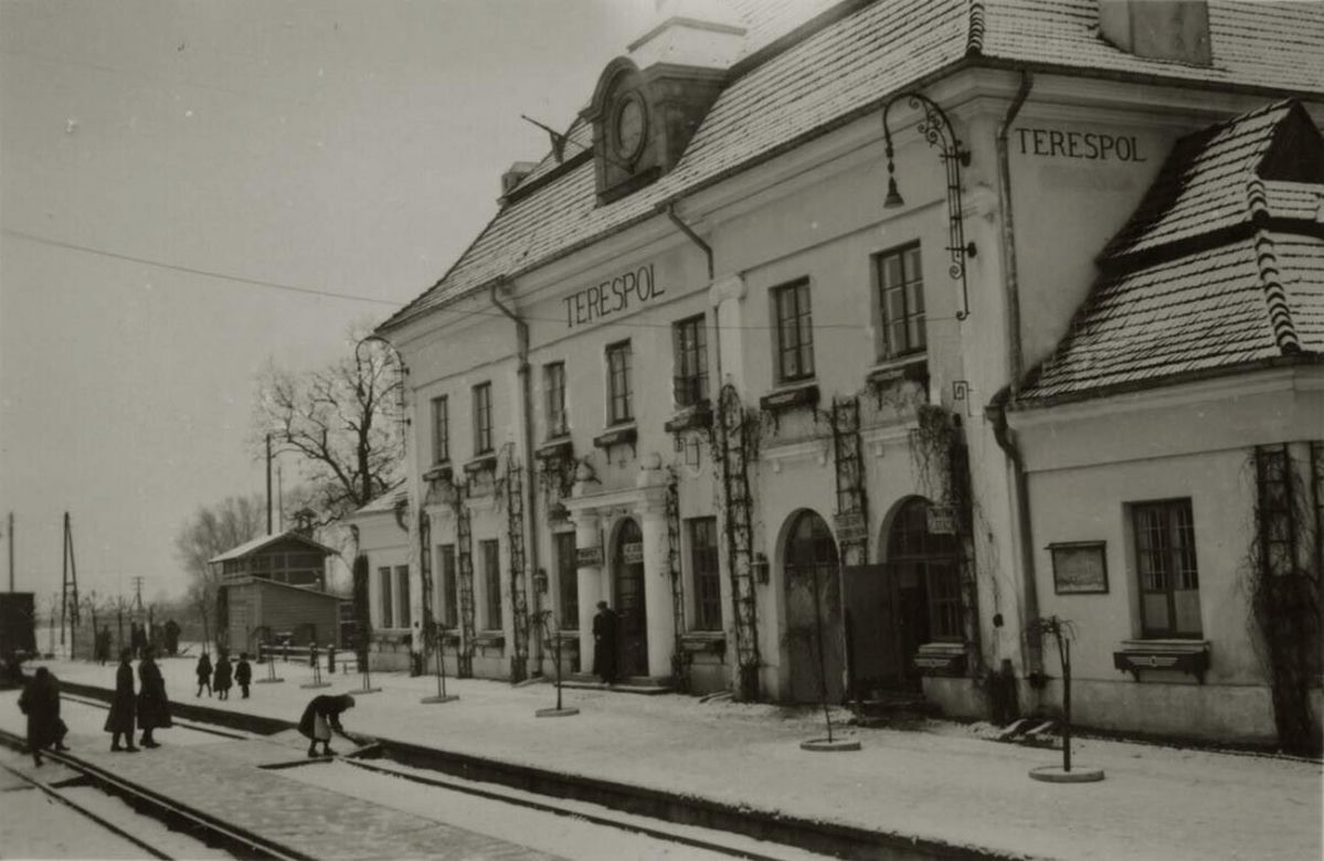 Dworce kolejowe w woj. lubelskim 100 lat temu