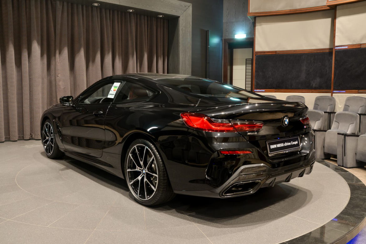 BMW 850i xDrive Individual