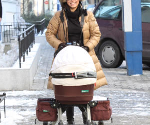 Anna Mucha sama zajmuje się córeczką