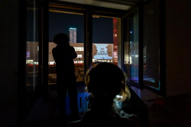 Nocna akcja aktywistów Greenpeace w Warszawie