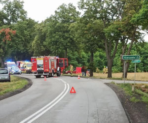 Auto dachowało na zakręcie! 13-latek nie żyje, rodzice ocaleli
