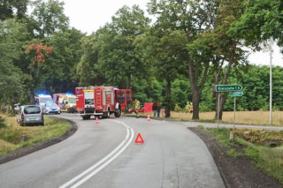 Auto dachowało na zakręcie! 13-latek nie żyje, rodzice ocaleli