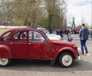 Bydgoskie klasyki zaparkowały przed Torbydem [ZDJĘCIA]