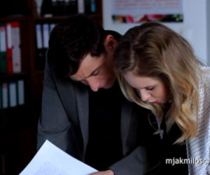 M jak miłość. Marek (Kacper Kuszewski), Justyna (Olga Kalicka)